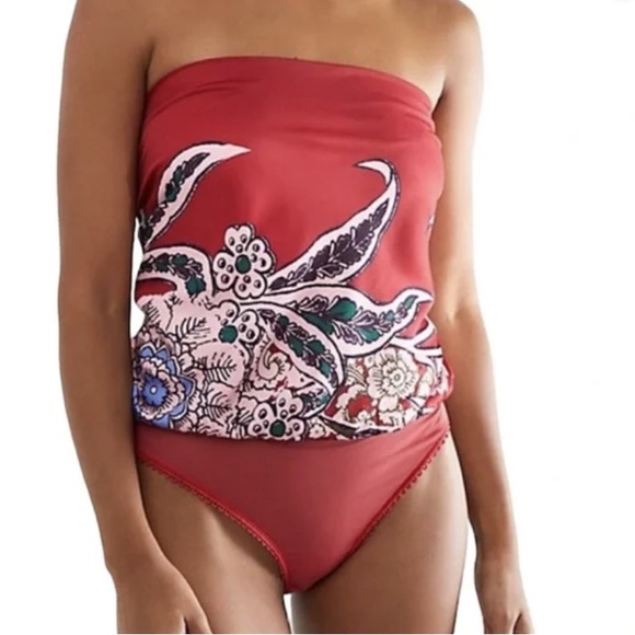 Free People Intimately Spellbound Bodysuit in Cherry Combo Size Large - Picture 1 of 5